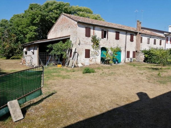 appartamento in vendita a Morgano in zona Badoere