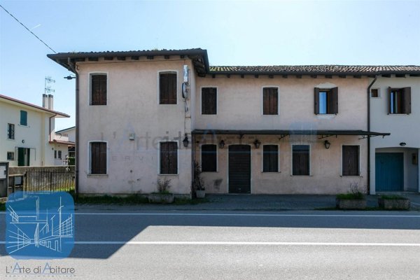 casa indipendente in vendita a Morgano in zona Badoere