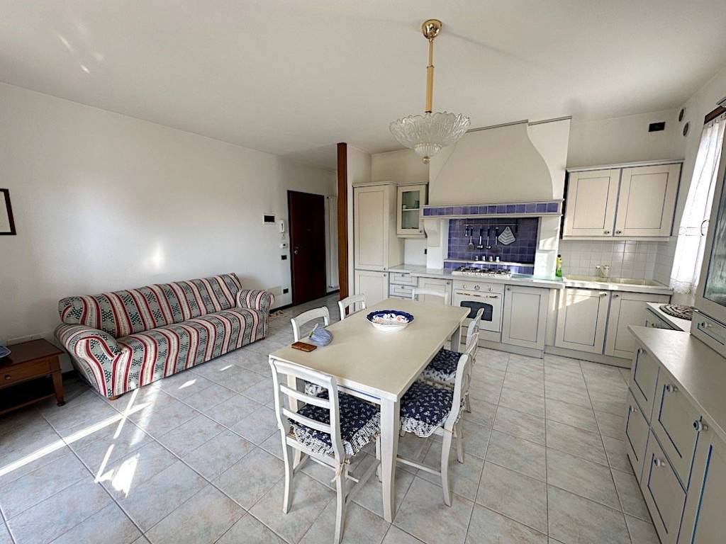 appartamento in vendita a Morgano in zona Badoere