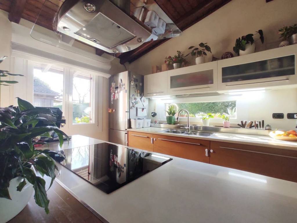 casa indipendente in vendita a Morgano in zona Badoere