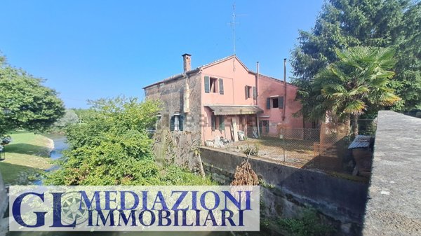 quadrivano in vendita a Morgano in zona Badoere