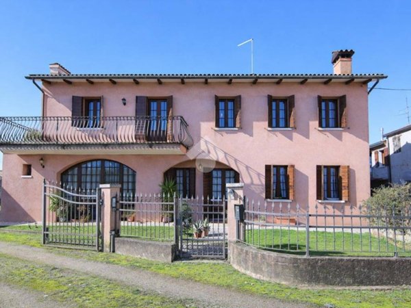 casa indipendente in vendita a Morgano