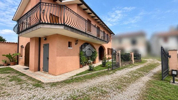 casa indipendente in vendita a Morgano