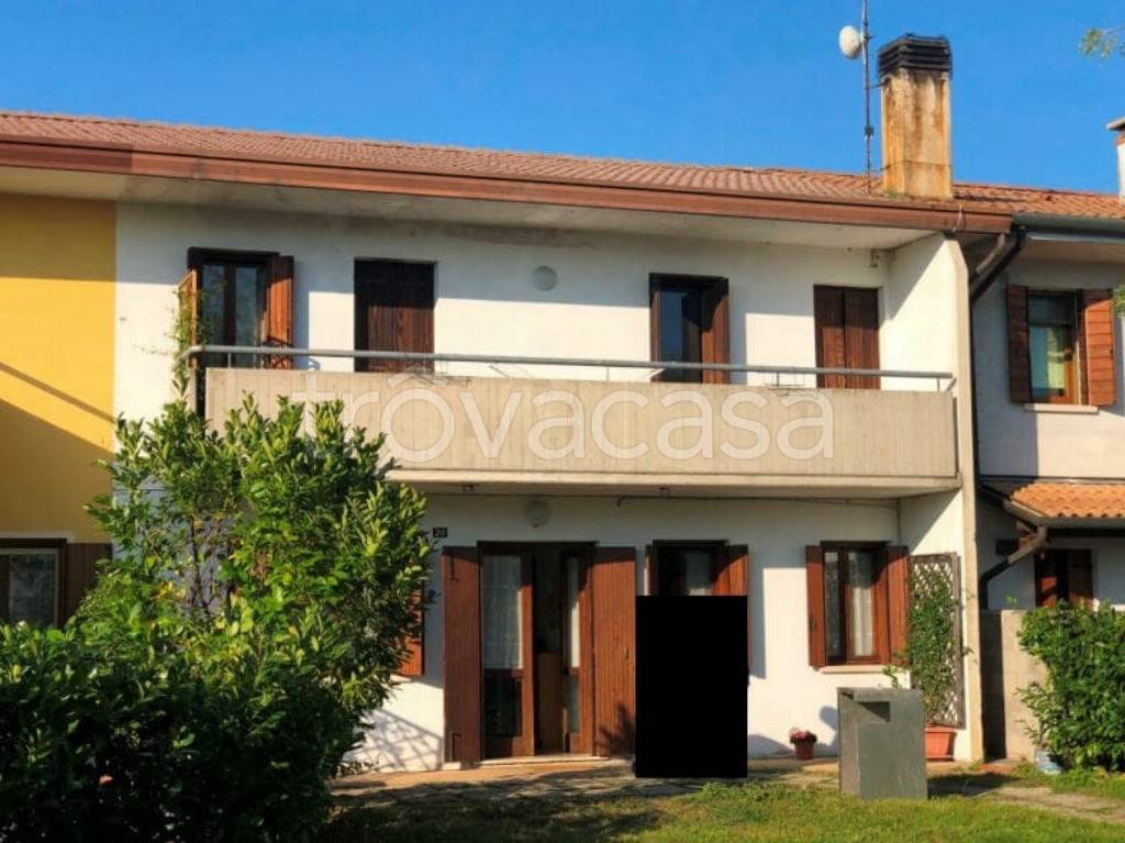 locale di sgombero in vendita a Morgano in zona Badoere