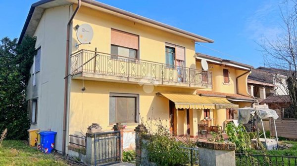 casa indipendente in vendita a Morgano in zona Badoere