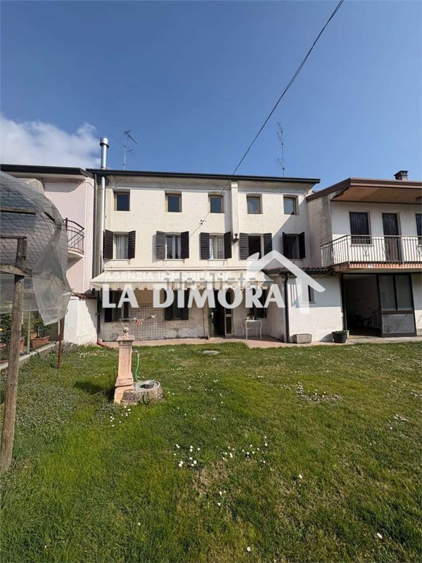 casa semindipendente in vendita a Moriago della Battaglia