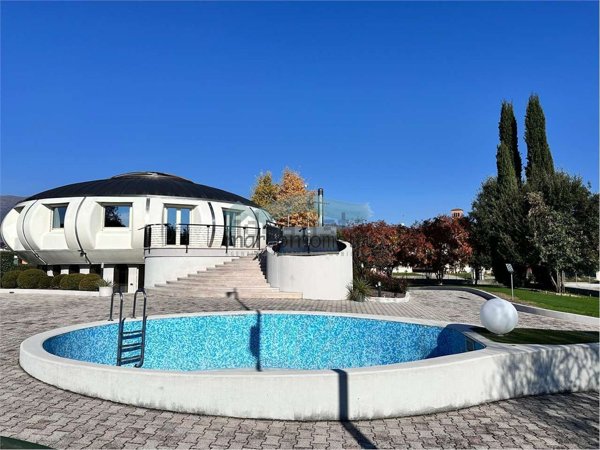 casa indipendente in vendita a Moriago della Battaglia in zona Mosnigo