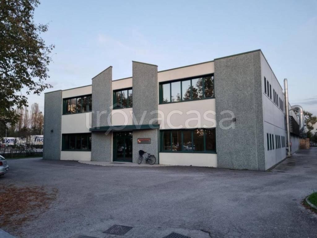 capannone in vendita a Motta di Livenza