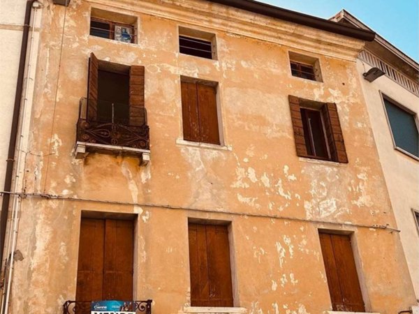 intera palazzina in vendita a Motta di Livenza