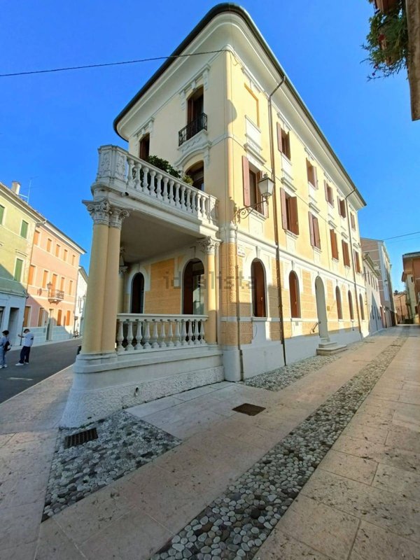 esavano in vendita a Motta di Livenza