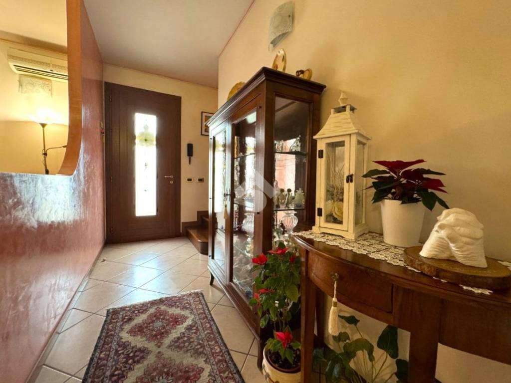 casa indipendente in vendita a Nervesa della Battaglia