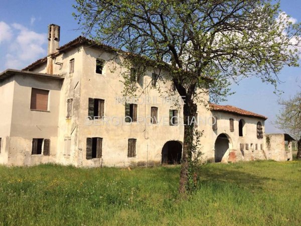 casa indipendente in vendita a Nervesa della Battaglia