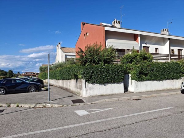 casa indipendente in vendita a Nervesa della Battaglia