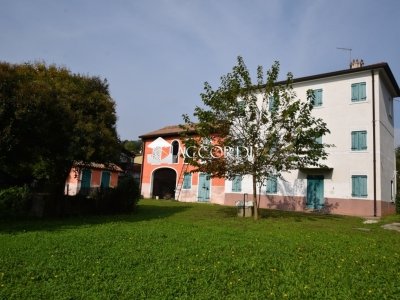 casa indipendente in vendita a Nervesa della Battaglia in zona Bavaria