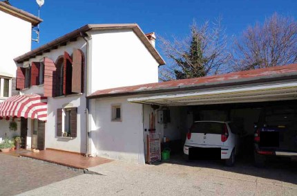 casa indipendente in vendita a Nervesa della Battaglia