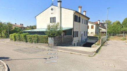 casa indipendente in vendita a Nervesa della Battaglia in zona Bavaria