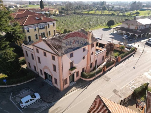 casa indipendente in vendita a Nervesa della Battaglia