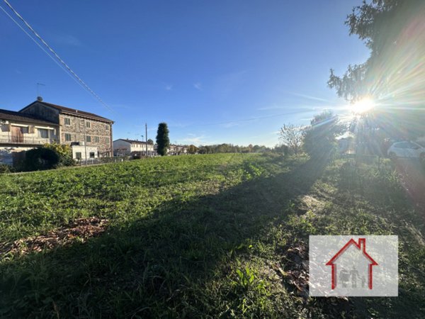 casa indipendente in vendita a Nervesa della Battaglia