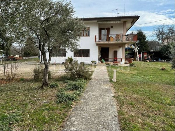 casa indipendente in vendita a Nervesa della Battaglia