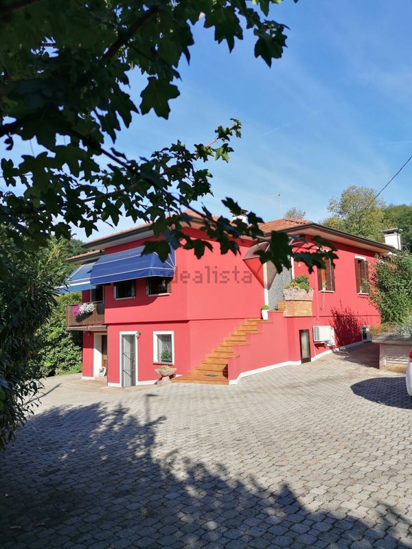 casa indipendente in vendita a Nervesa della Battaglia