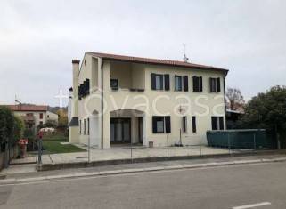 casa indipendente in vendita a Nervesa della Battaglia