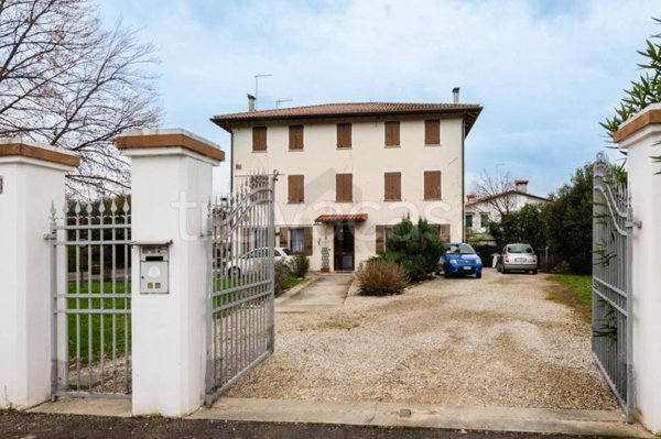 casa indipendente in vendita a Nervesa della Battaglia