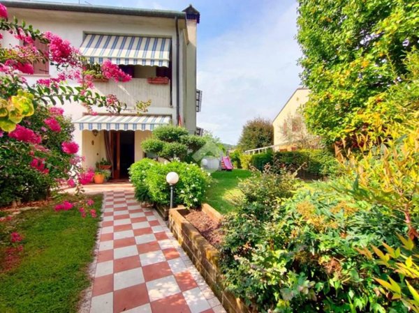 casa indipendente in vendita a Nervesa della Battaglia