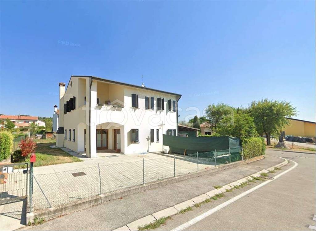 casa indipendente in vendita a Nervesa della Battaglia