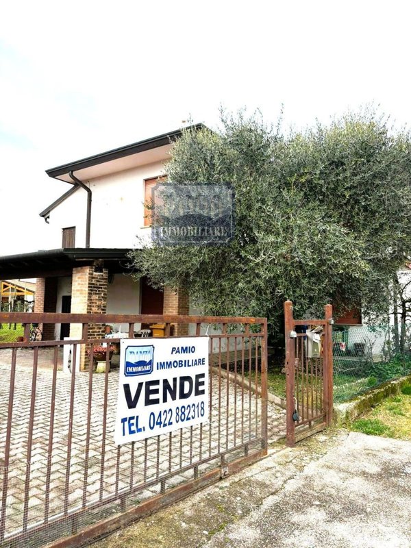 casa indipendente in vendita a Nervesa della Battaglia