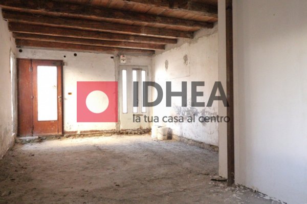 mansarda in vendita a Nervesa della Battaglia in zona Sovilla