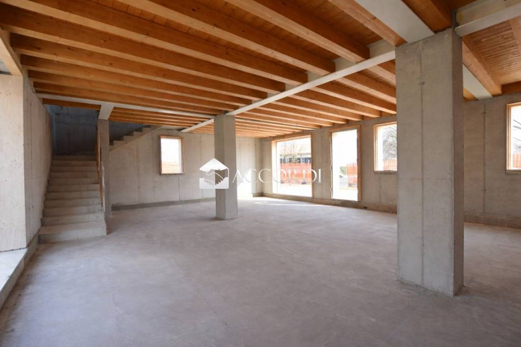 casa indipendente in vendita a Nervesa della Battaglia