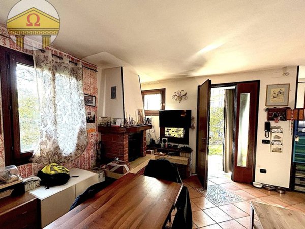 casa indipendente in vendita a Nervesa della Battaglia