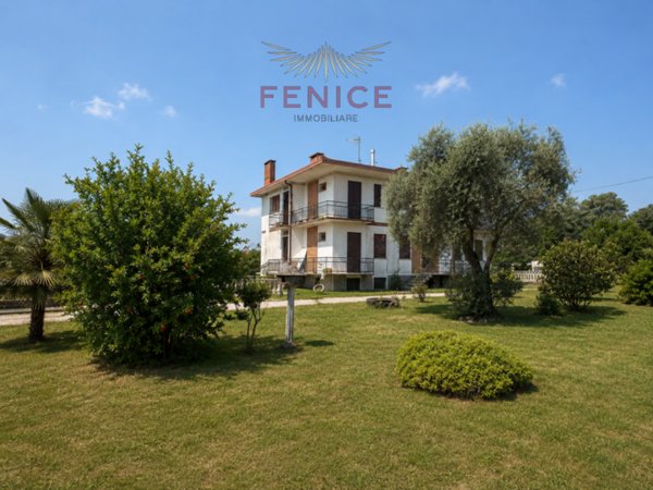 casa indipendente in vendita a Nervesa della Battaglia