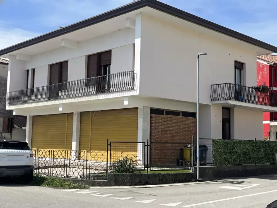 casa indipendente in vendita a Nervesa della Battaglia in zona Sovilla