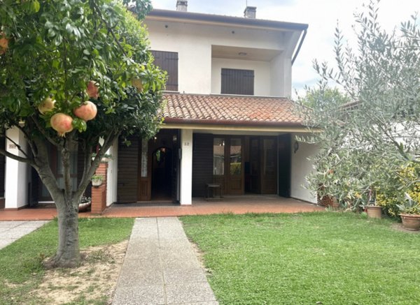 villetta a schiera in vendita a Nervesa della Battaglia in zona Bavaria