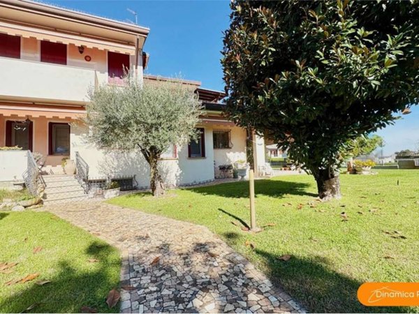 casa indipendente in vendita ad Oderzo in zona Fratta