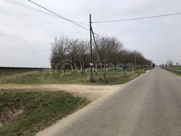 locale commerciale in vendita ad Oderzo in zona Faè