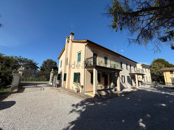 casa indipendente in vendita ad Oderzo in zona Piavon
