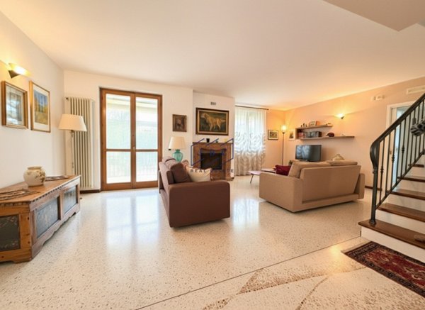 casa indipendente in vendita ad Oderzo in zona Camino