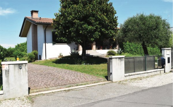 casa indipendente in vendita ad Oderzo in zona Fratta