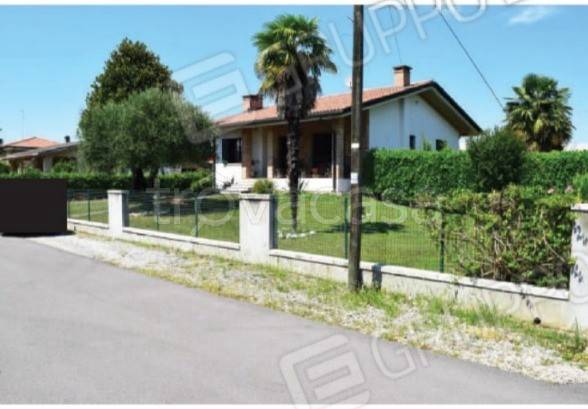 casa indipendente in vendita ad Oderzo in zona Fratta