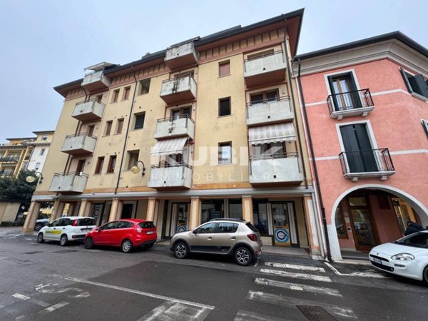 negozio in vendita ad Oderzo
