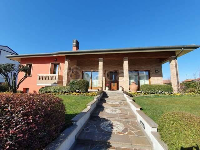 casa indipendente in vendita ad Oderzo in zona Colfrancui