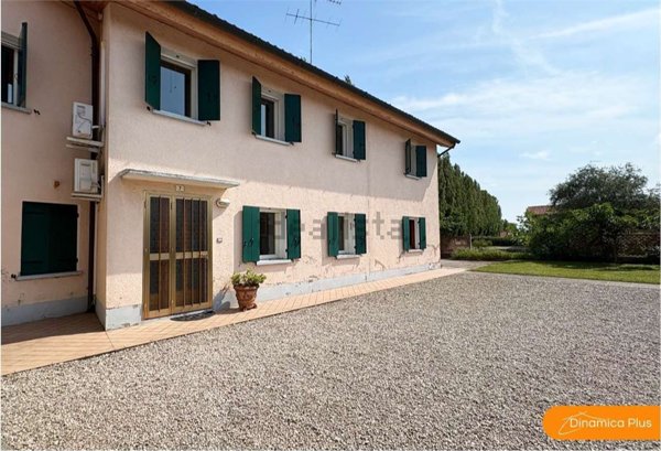 casa indipendente in vendita ad Oderzo in zona Rustignè
