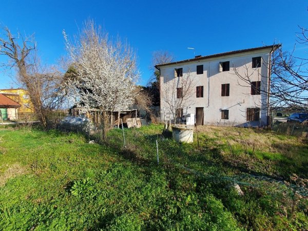 casale in vendita ad Oderzo in zona Rustignè