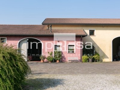 locale commerciale in vendita ad Ormelle in zona Roncadelle