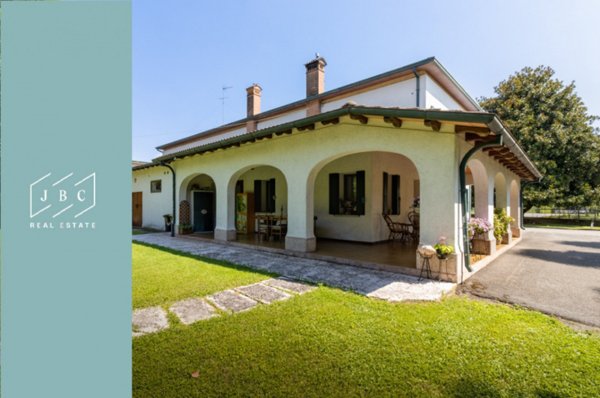 casa indipendente in vendita ad Ormelle in zona Roncadelle