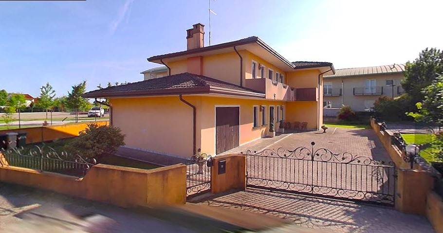 casa indipendente in vendita ad Ormelle in zona Roncadelle