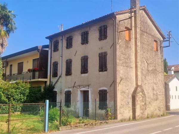 casa indipendente in vendita ad Orsago