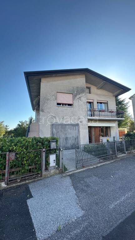 casa indipendente in vendita ad Orsago